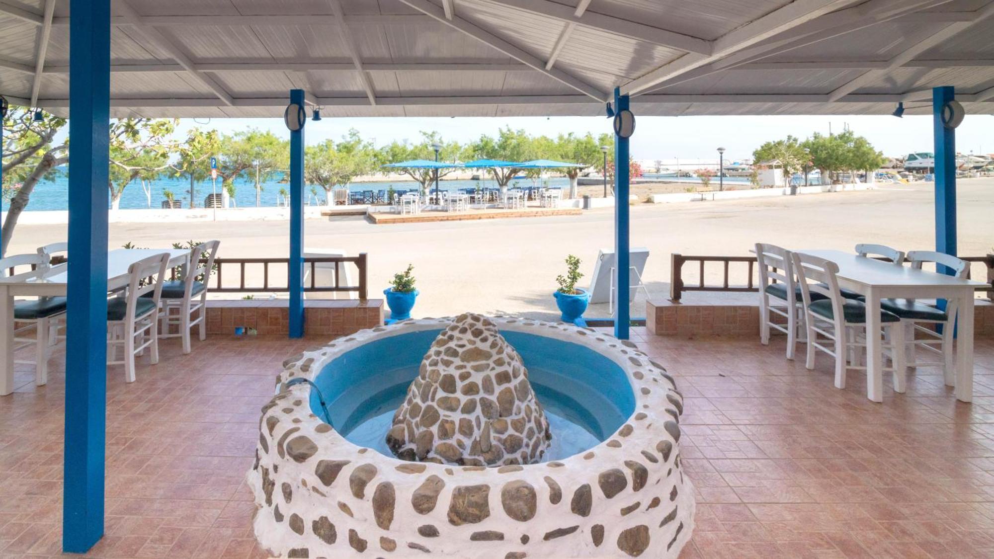 Minoa Sea Rooms Tsoutsouros  Bagian luar foto