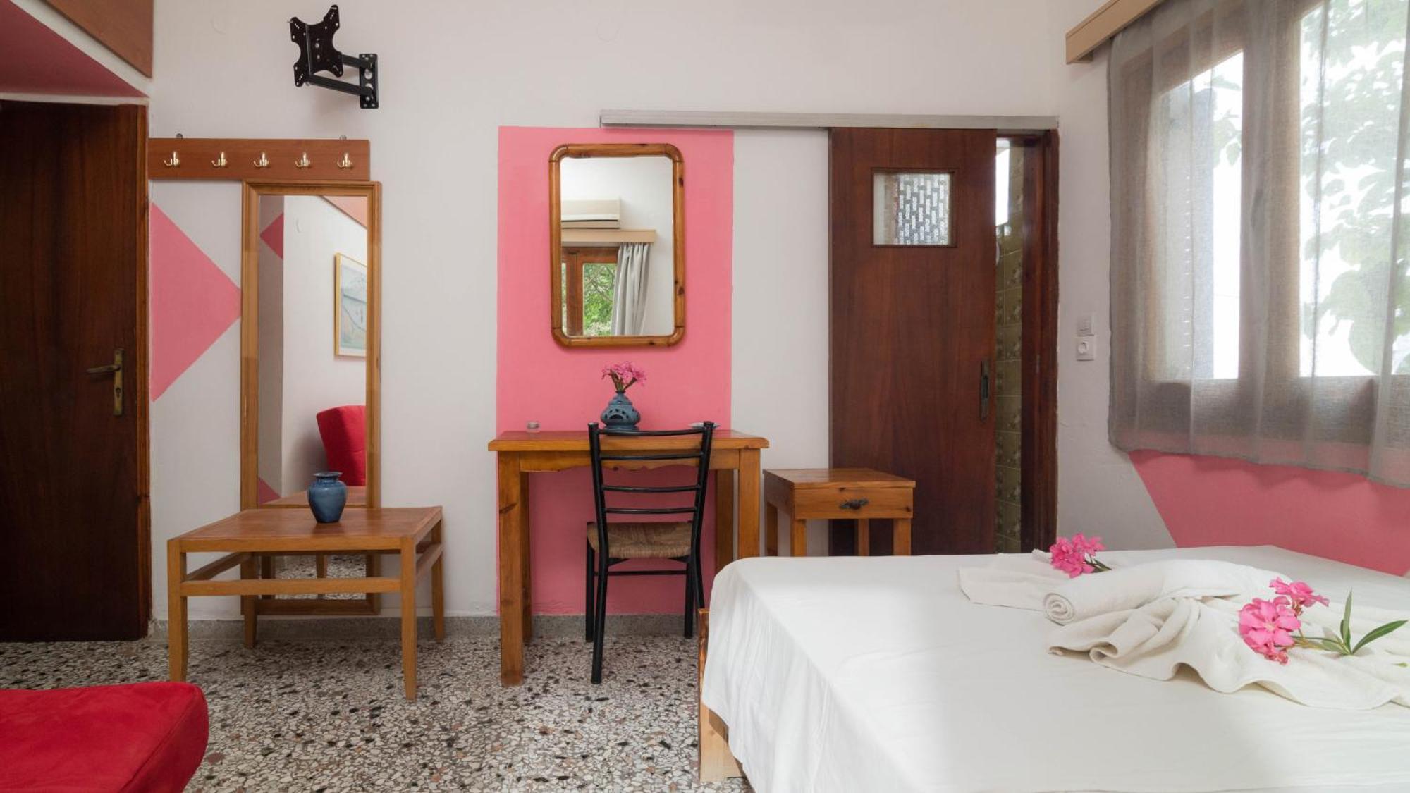 Minoa Sea Rooms Tsoutsouros  Bagian luar foto
