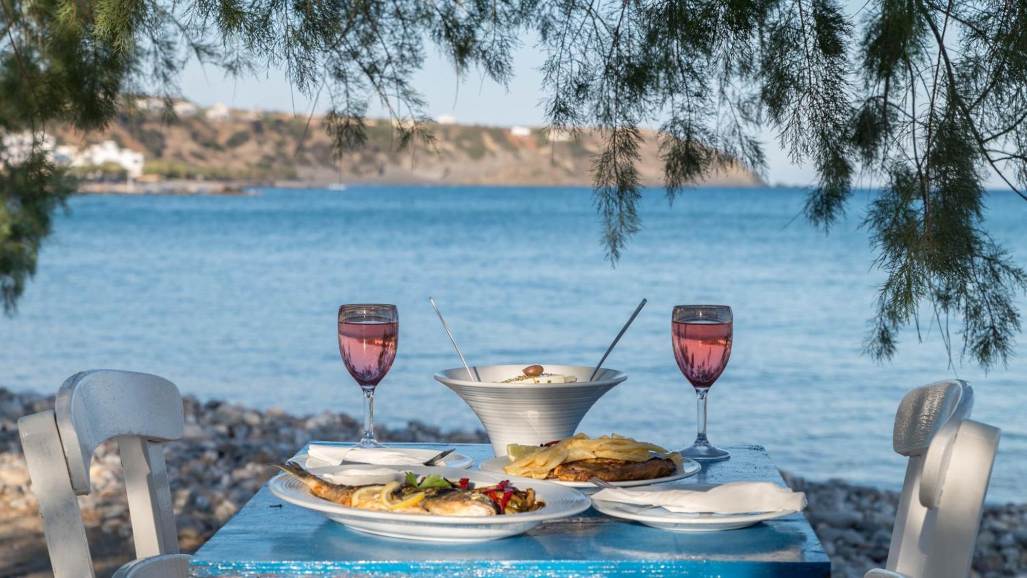 Minoa Sea Rooms Tsoutsouros  Bagian luar foto