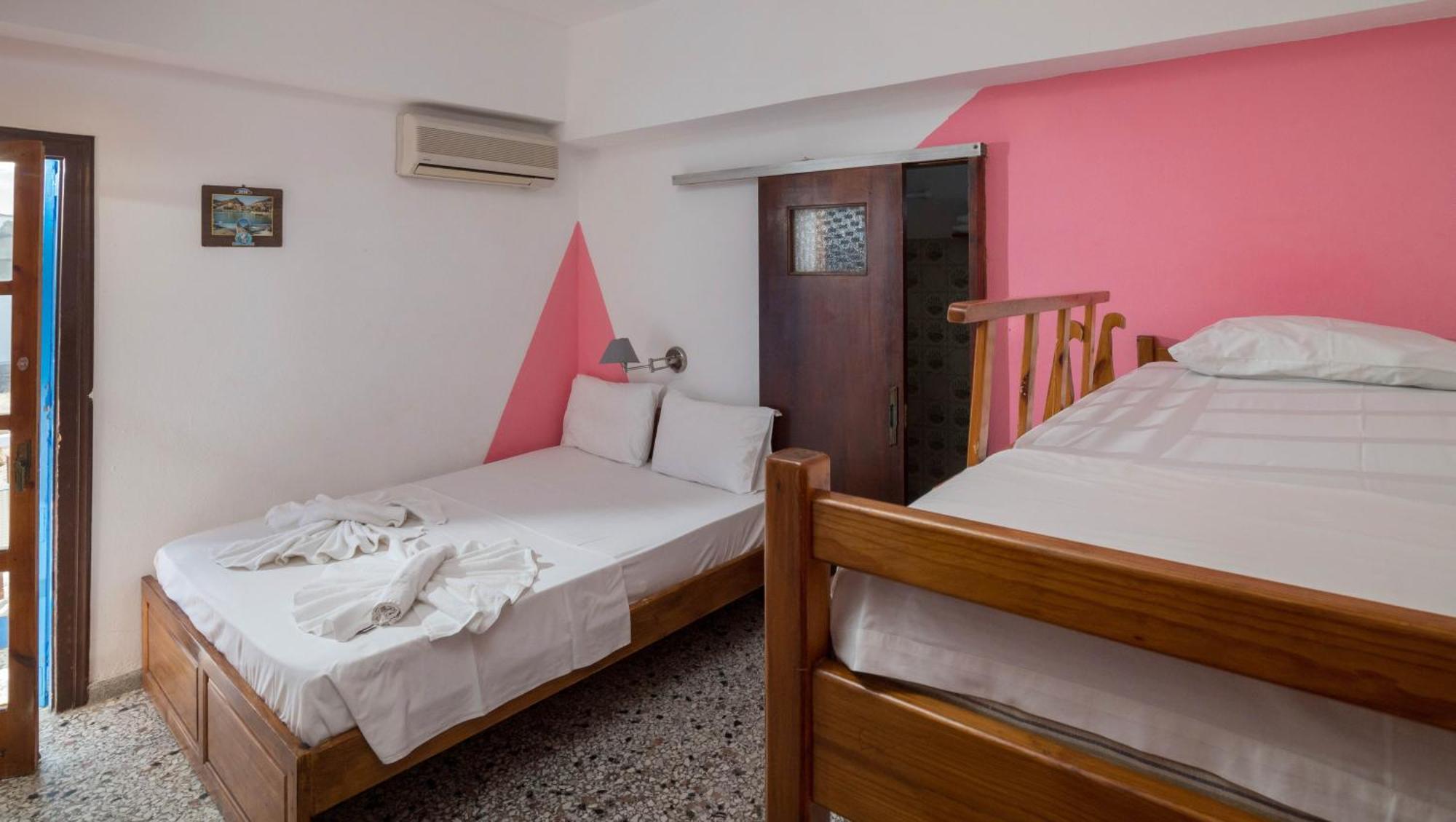 Minoa Sea Rooms Tsoutsouros  Bagian luar foto