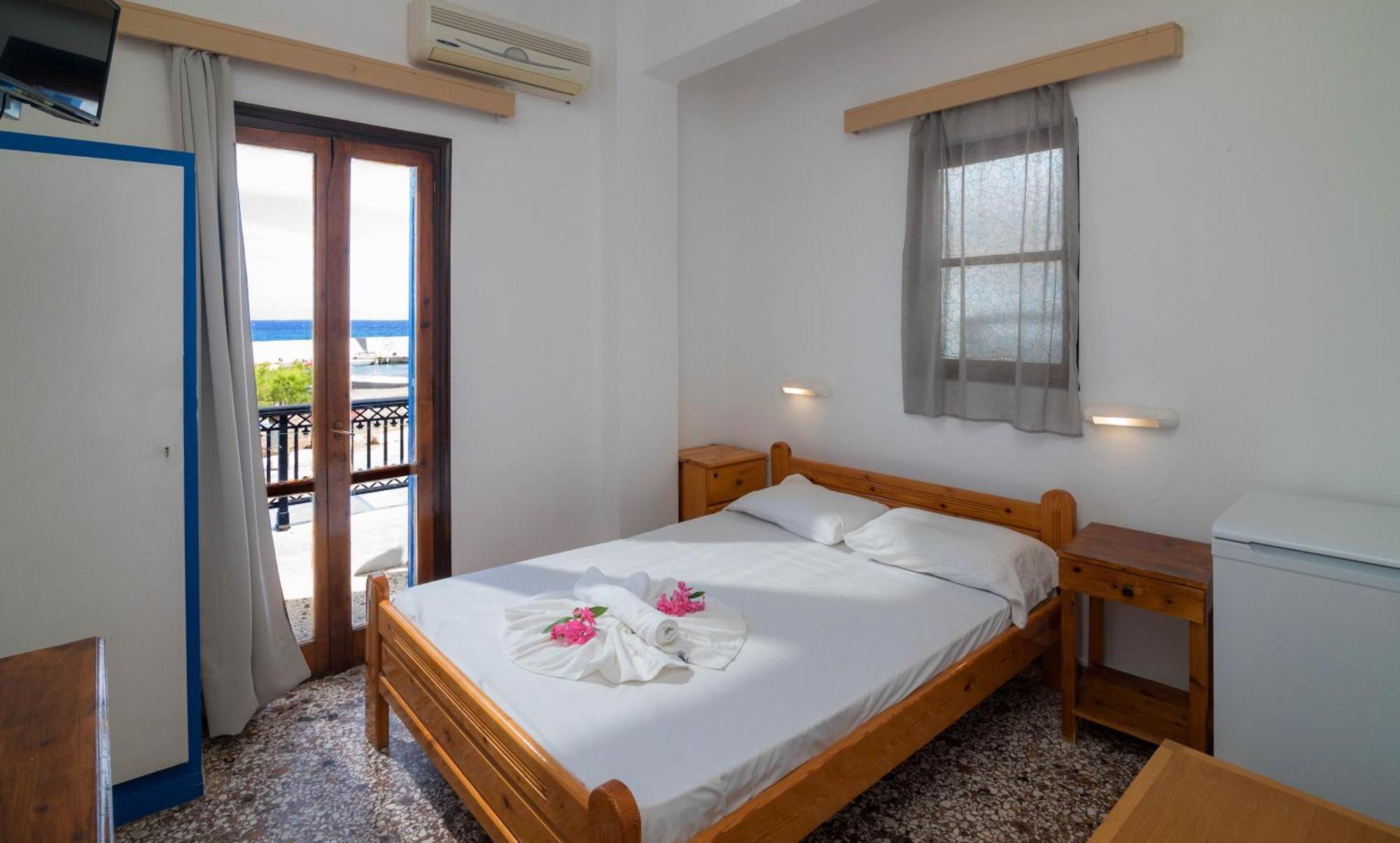 Minoa Sea Rooms Tsoutsouros  Bagian luar foto